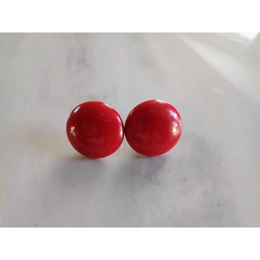 VINTAGE CHEERY RED METAL BUTTON STUD EARRINGS 7/8”